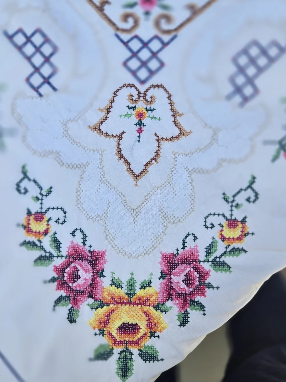 Vintage Cream Tablecloth with Multicolor Floral Embroidery